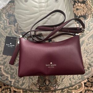 Kate Spade Brown Crossbody Bag Sleek Design